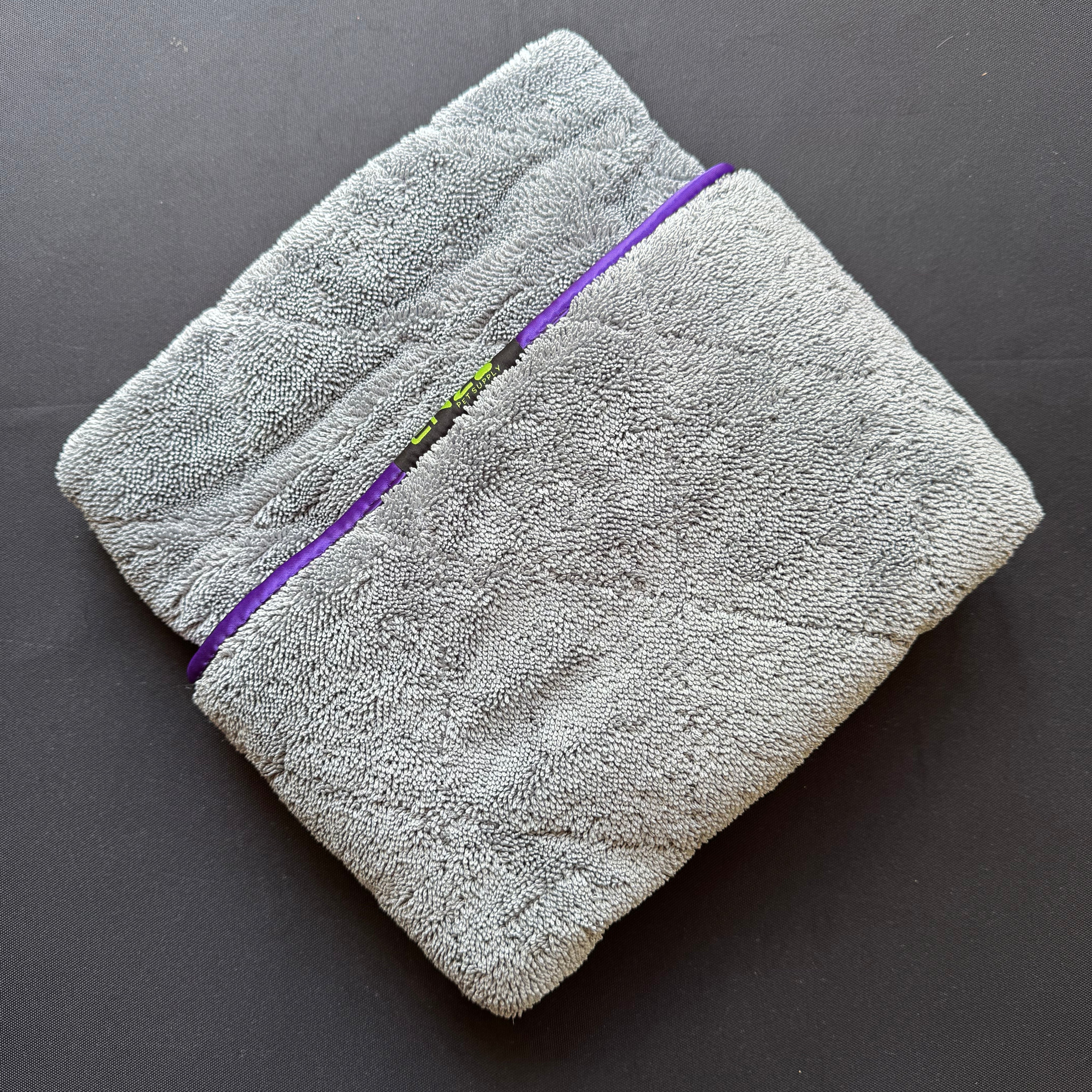 Enzo Dog Towel 28"x36" Medium